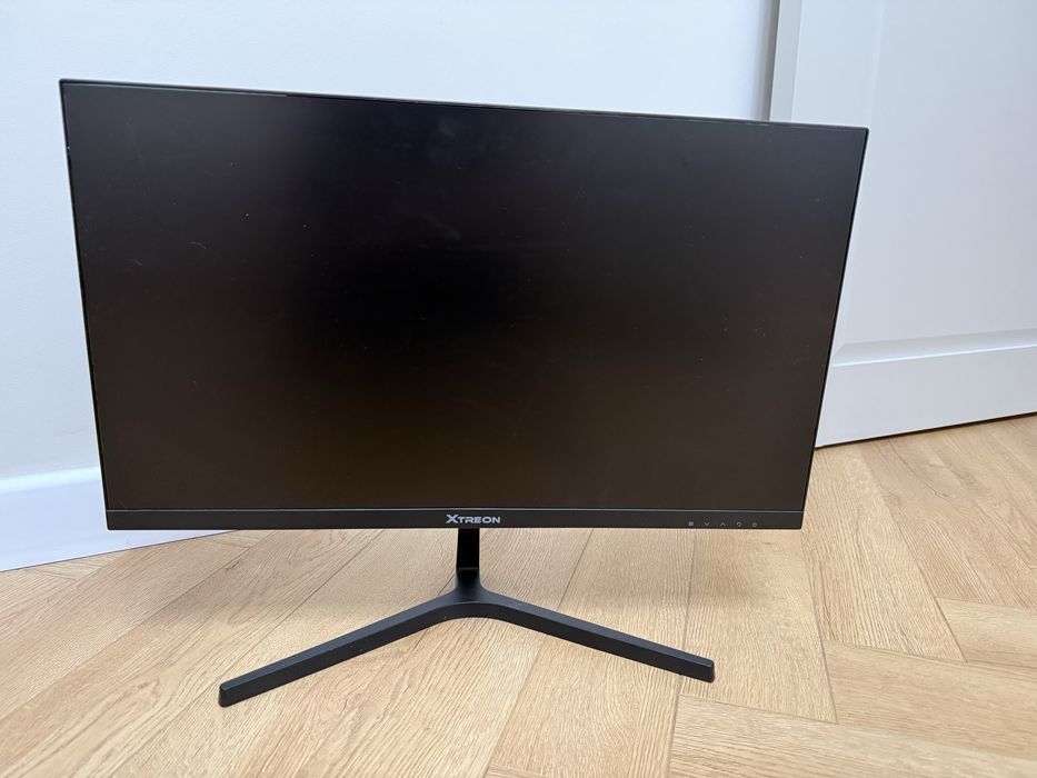 XTREON XT2253DE 21.45” Monitor