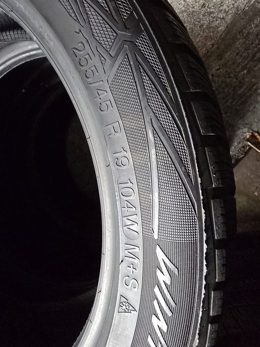 Vredstein 255/45 R19 104W MS iarnă