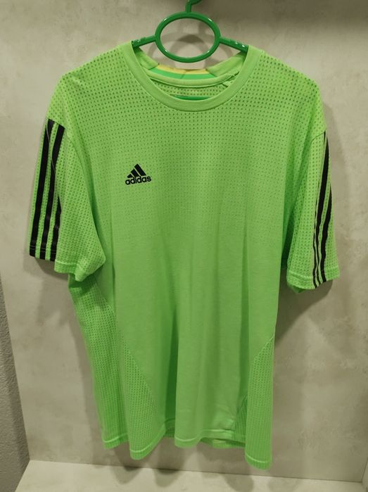 Мъжка тениска adidas..благотворително!