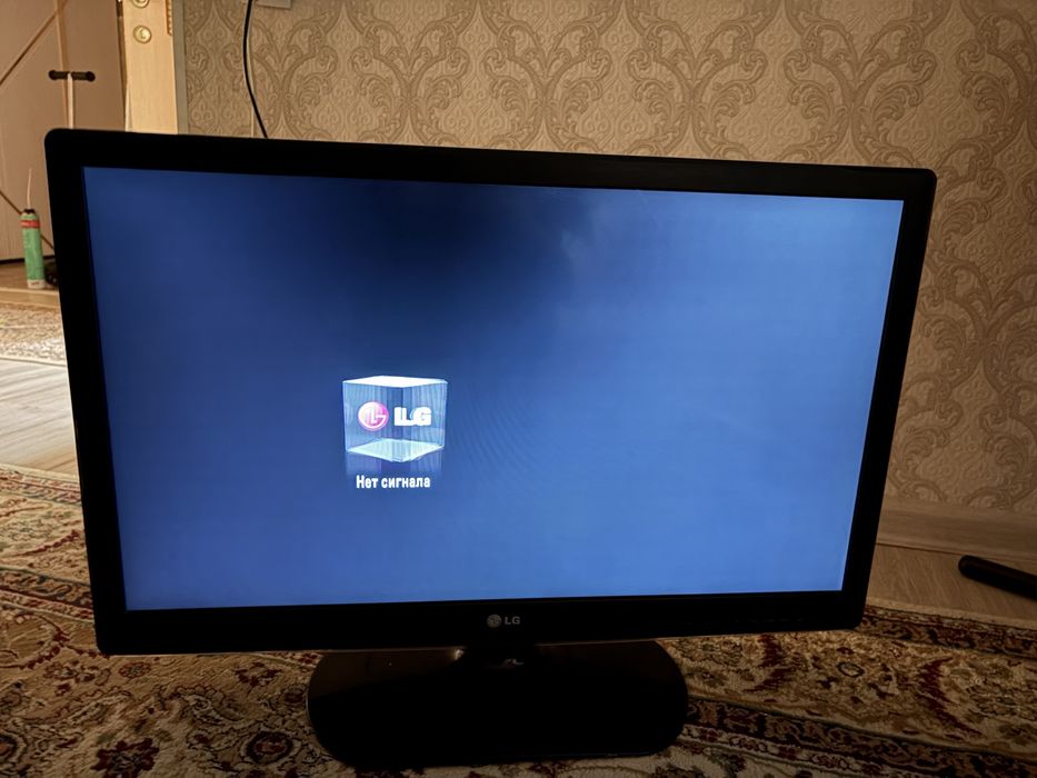 Телевизор LG модель 32LS350T-ZA