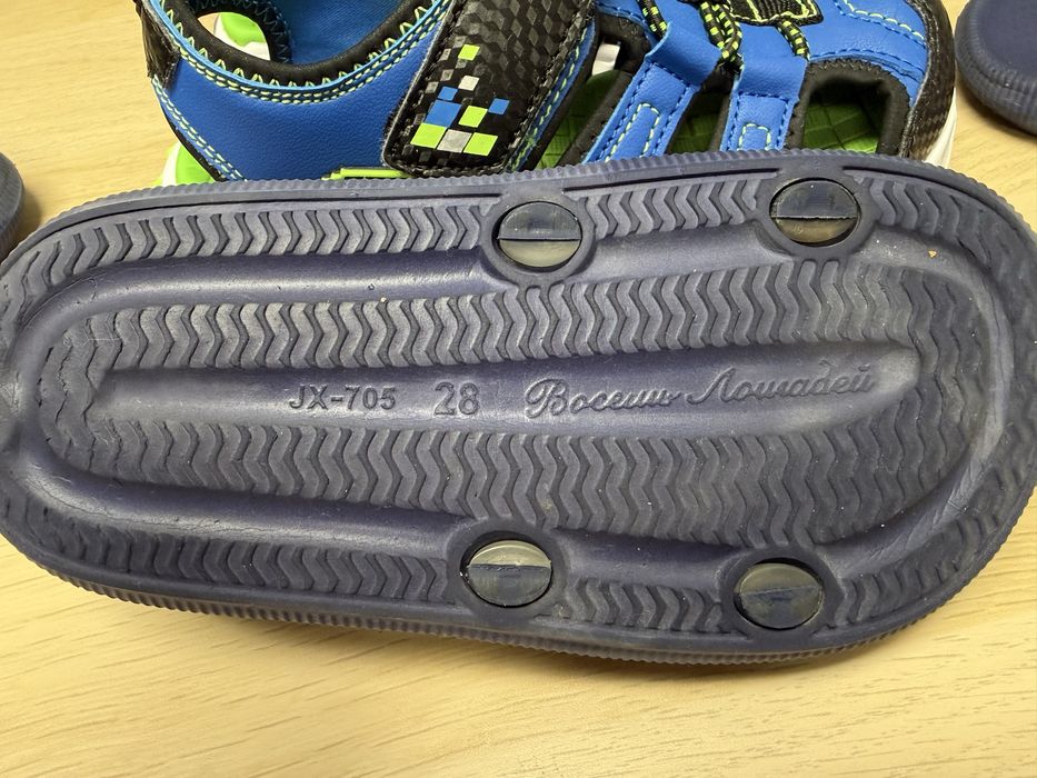 Сандали Skechers 27+чехли 28