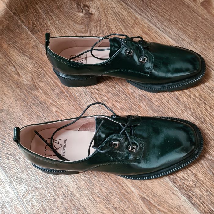 Продам туфли женские