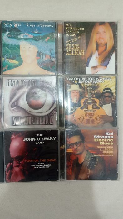 CD-диски с музыкой разных направлений