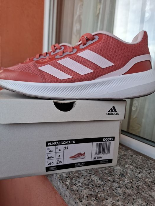 Adidas за момиче 36