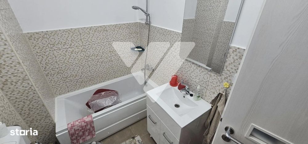 Garsoniera mobilata Cisnadie etaj 1, parcare, vedere munte