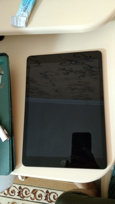 iPad 14.01 Память 32гб