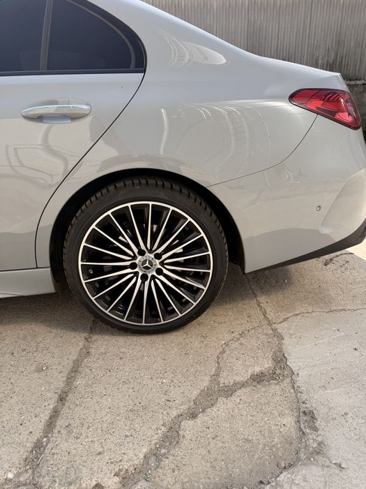 Pirelli Sottozero 3 Runflat 225/40/R19 si 255/35/R19 -2500km -Pret fix