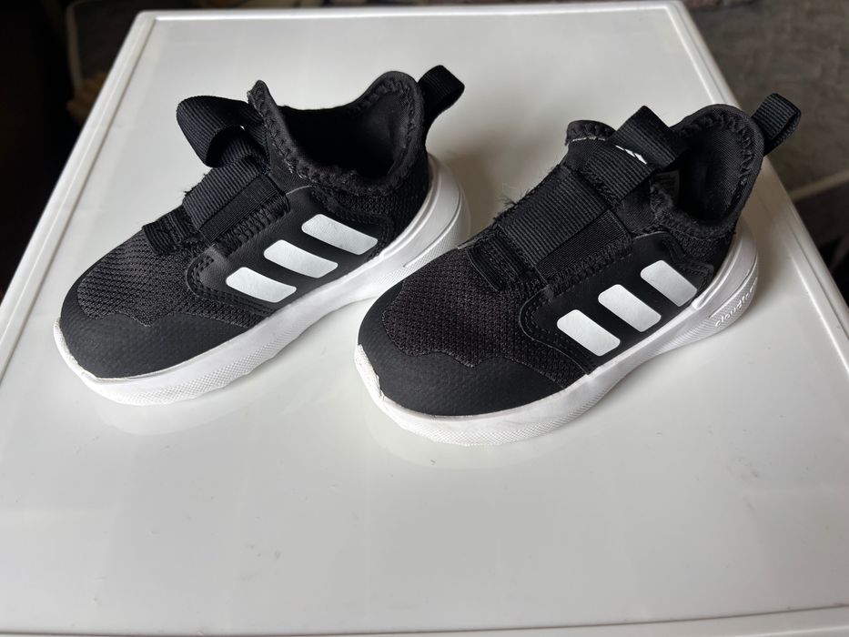 Детски маратонки Adidas, 23 номер