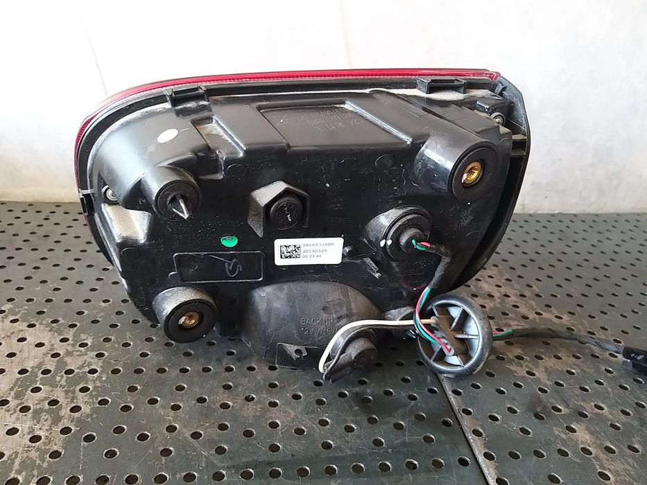 Stop tripla lampa stanga led haion citroen c5 aircross 9816932880