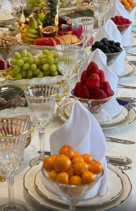 Prokat stol stul chinni 12 kishilik chinni prakat narxi 200.000 som