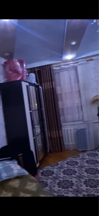 kvartira sotiladi 3 xonali , 2 kavatda 96kv