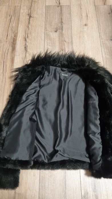 Blana artificiala Guess