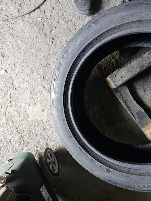 2 anvelope vara 275 45 20 Pirelli Runflat