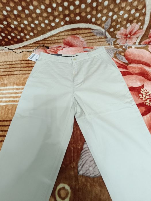 Продам новые джинсы