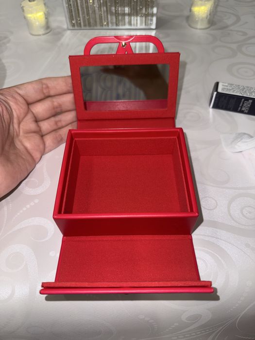 Dior помада продам