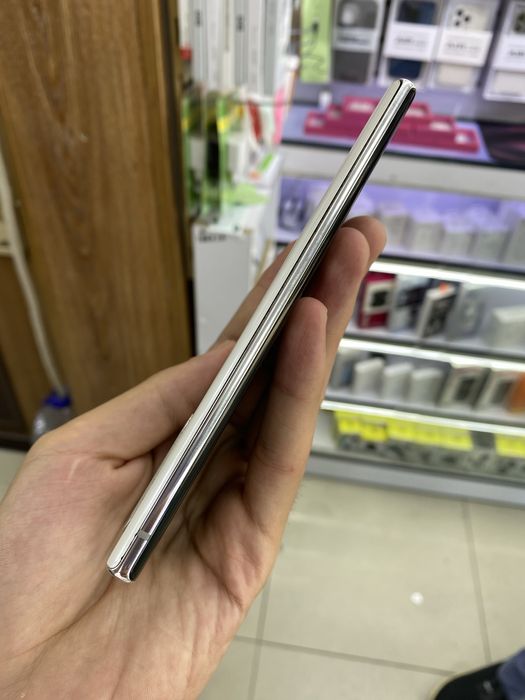 Samsung Note 10 12/256 ideal