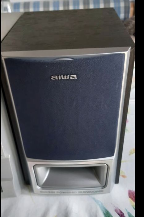 Boxe aiwa cu sbwoofer