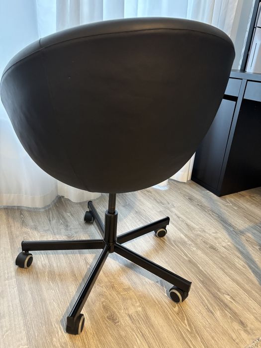 Офис стол на  ikea