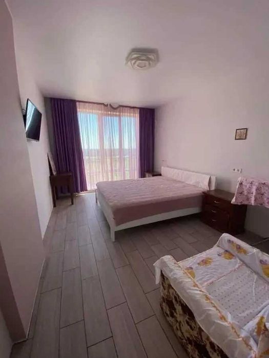 Дава се под наем Тристаен апартамент в София, Център - 100 кв.м за 612 € - Снимка #1