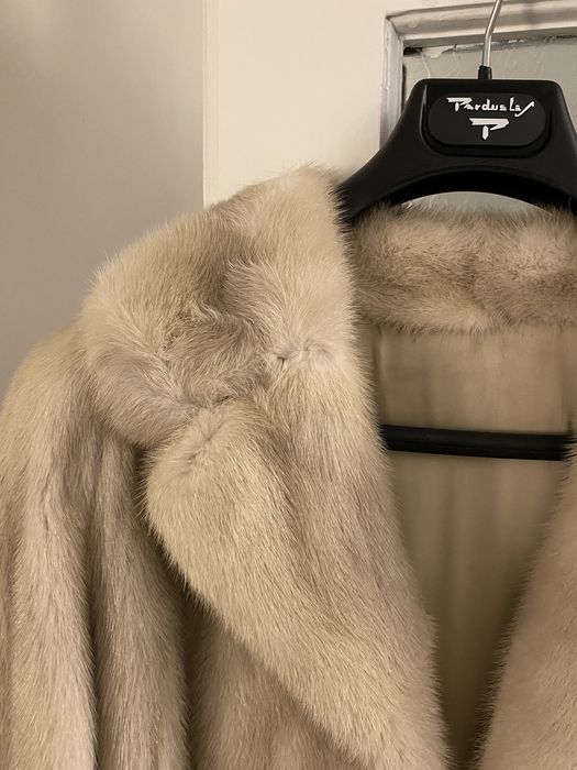 Blana naturala de nurca-bej