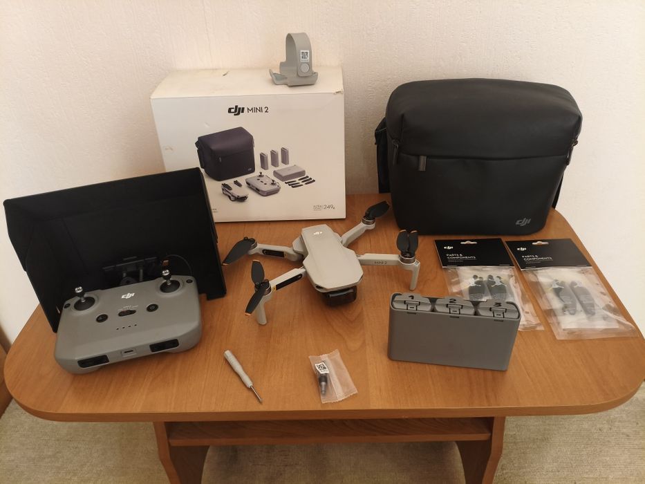 Квадрокоптер DJI mini 2 fly more combo.