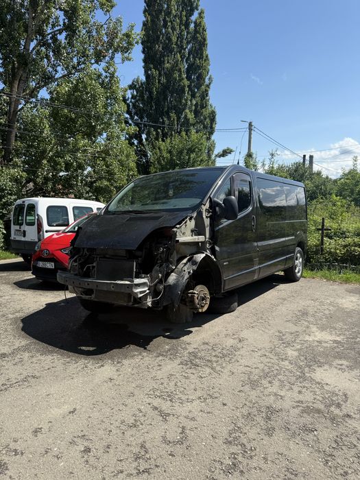 Opel Vivaro 2900 avariat