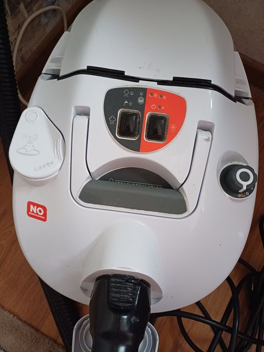 Паропылесос Италия