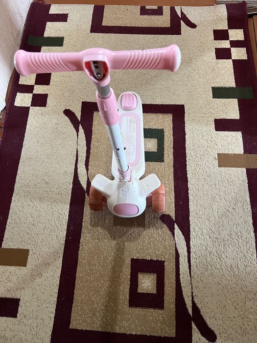 Beshik, samokat, rolik va eshakcha arzon narxga beriladi