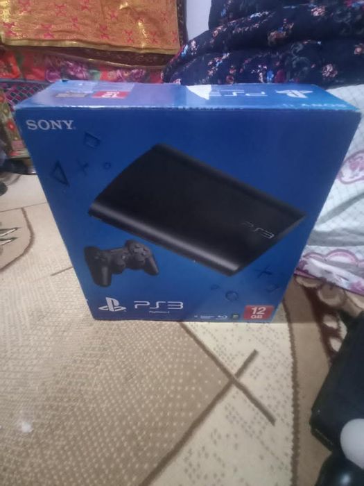 Playstation 3 SUPER SLIM