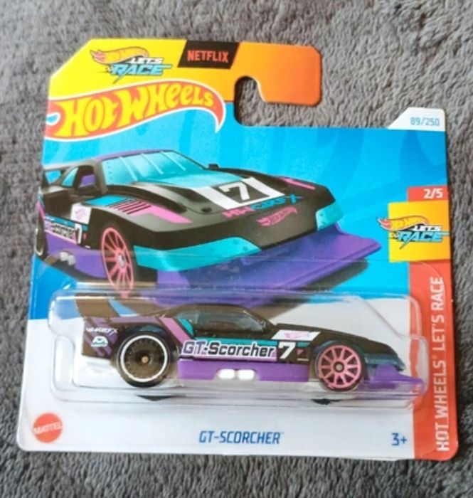 Hot Wheels GT-Scorcher  Let's Race. Netflix