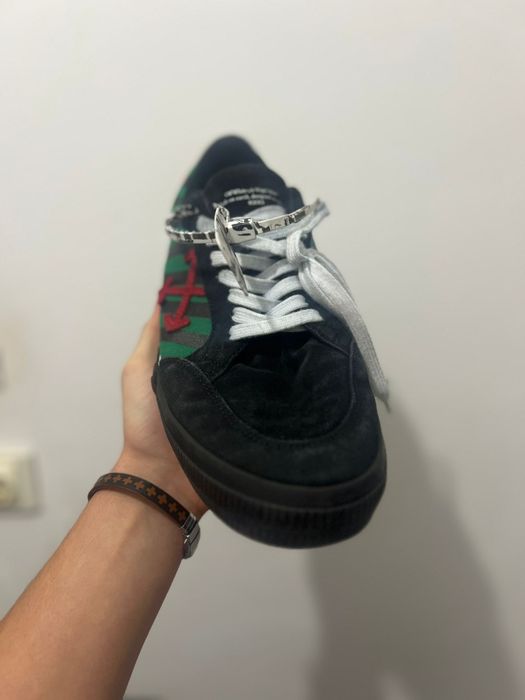 Off-White Vulcanized Low