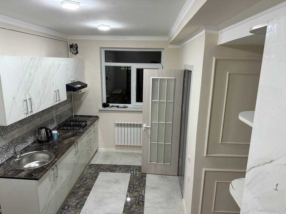 Аренда квартира ц5,  2 комнат,только иностранцам