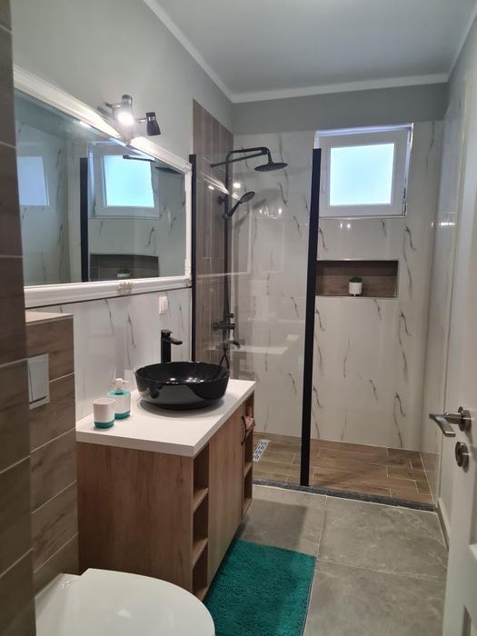 Apartament de închiriat, Florești