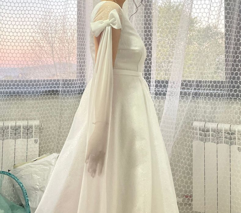 Продаётся свадебное платье