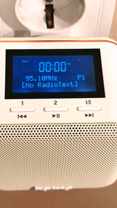 Radio der priză Hama