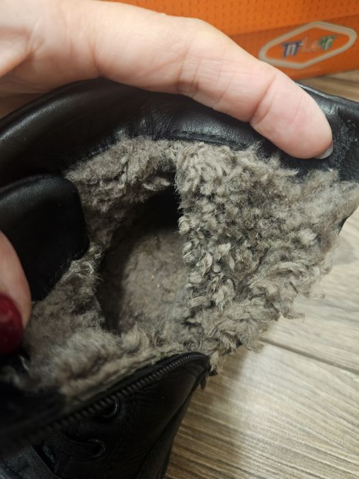 Продам сапоги детские на мальчика