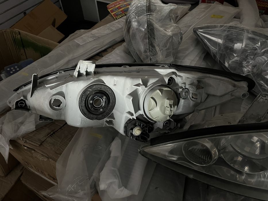 Фара на камри 35 европеис които