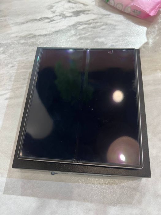Samsung Z Fold 6