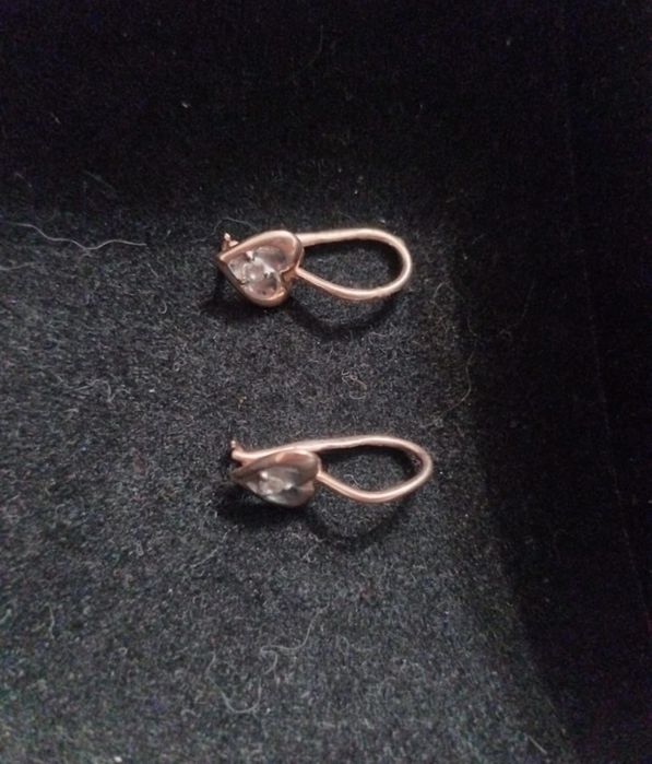 Продам децкие серёжки