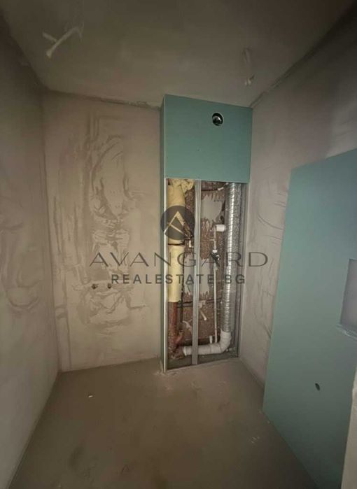 Продава се Двустаен апартамент в Пловдив, Кършияка - 69 кв.м за 850 €/кв.м - Снимка #2