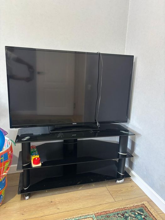 Телевизор сатылады Vestel оригинал диагональ 120