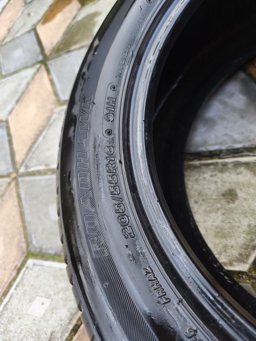Vând anvelope Firestone 205/55/R16
