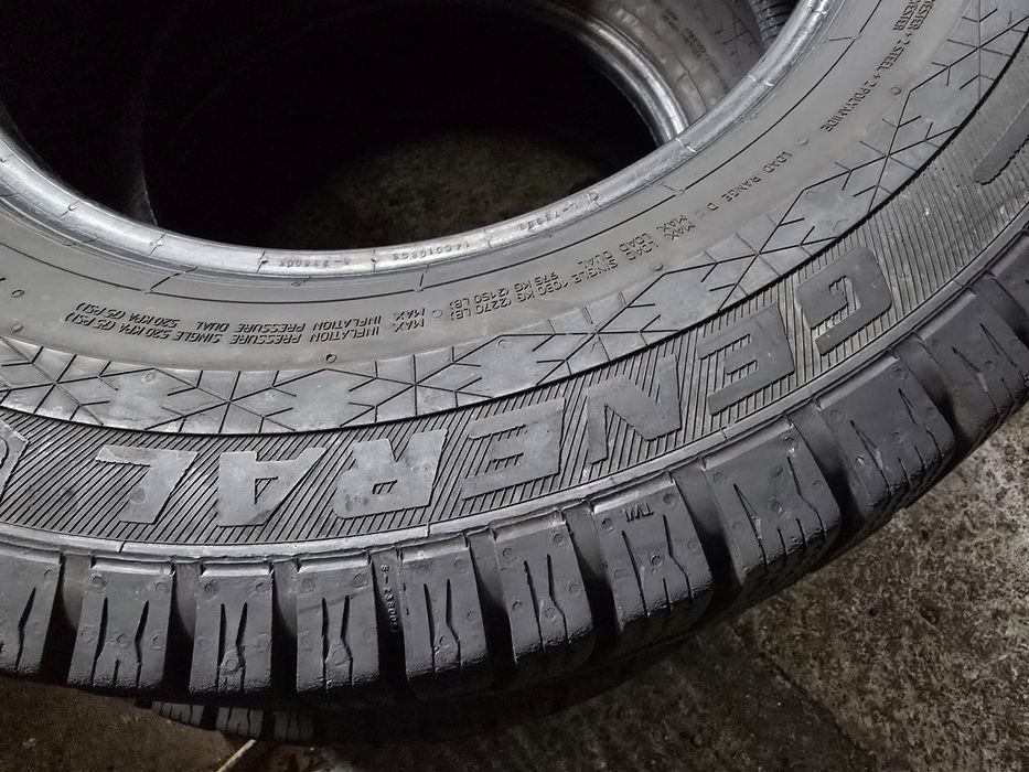 General 215/70 R15 C 109/107R MS iarnă