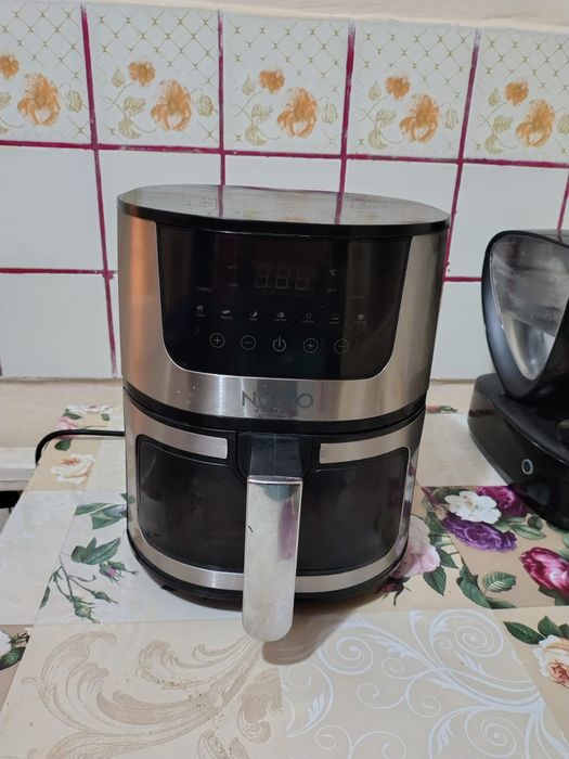 Vând tot ce se în pozee