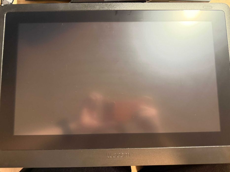 tableta grafica wacom cintiq 16