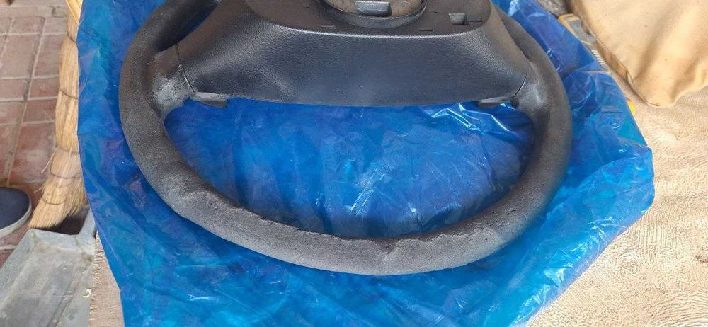 руль от Лассети под восстановление