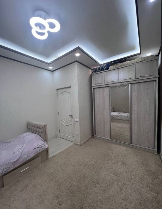 ПРОДАЁТСЯ Просторная 4-комнатная квартира, 100 м² Паркентский