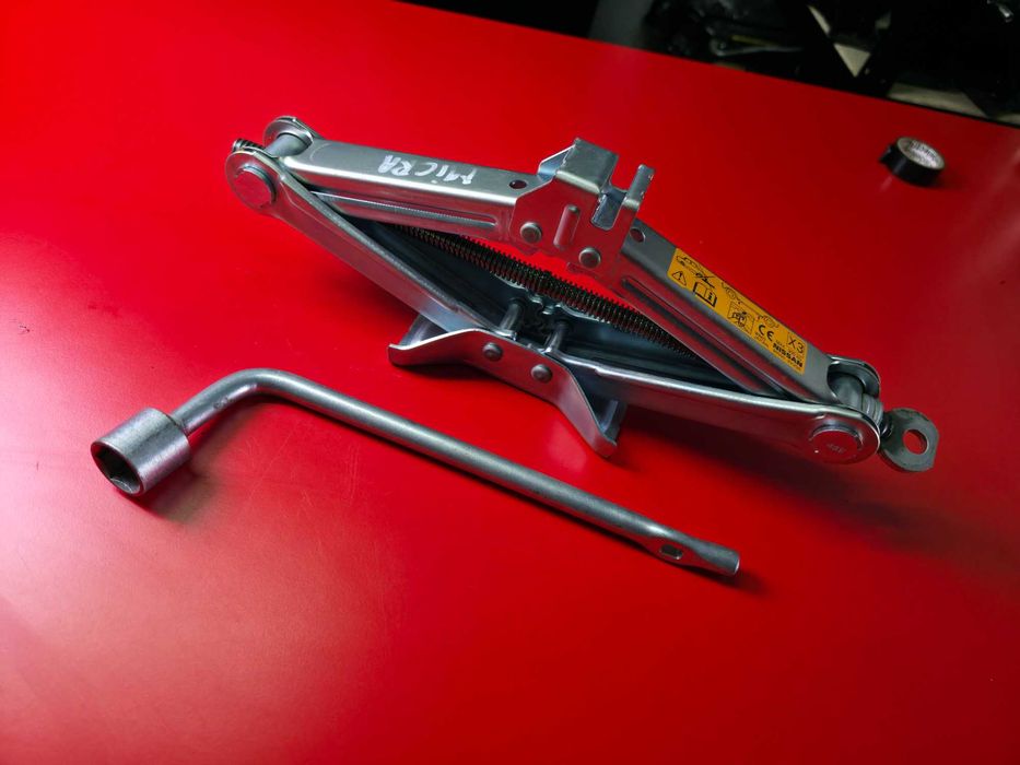 Cric AUTO OE Nissan Micra Nissan Note Renault ZOE Dacia Spring