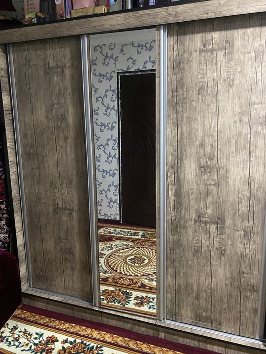 Олмалик шахар. Шкаф, кир ювиш машинкаси сотилади