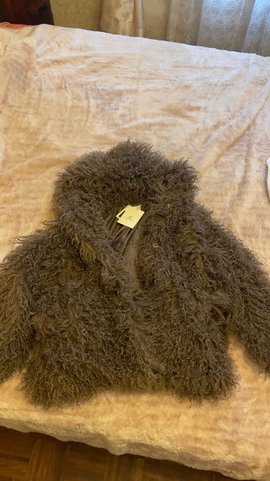 Палто имитиращо лама